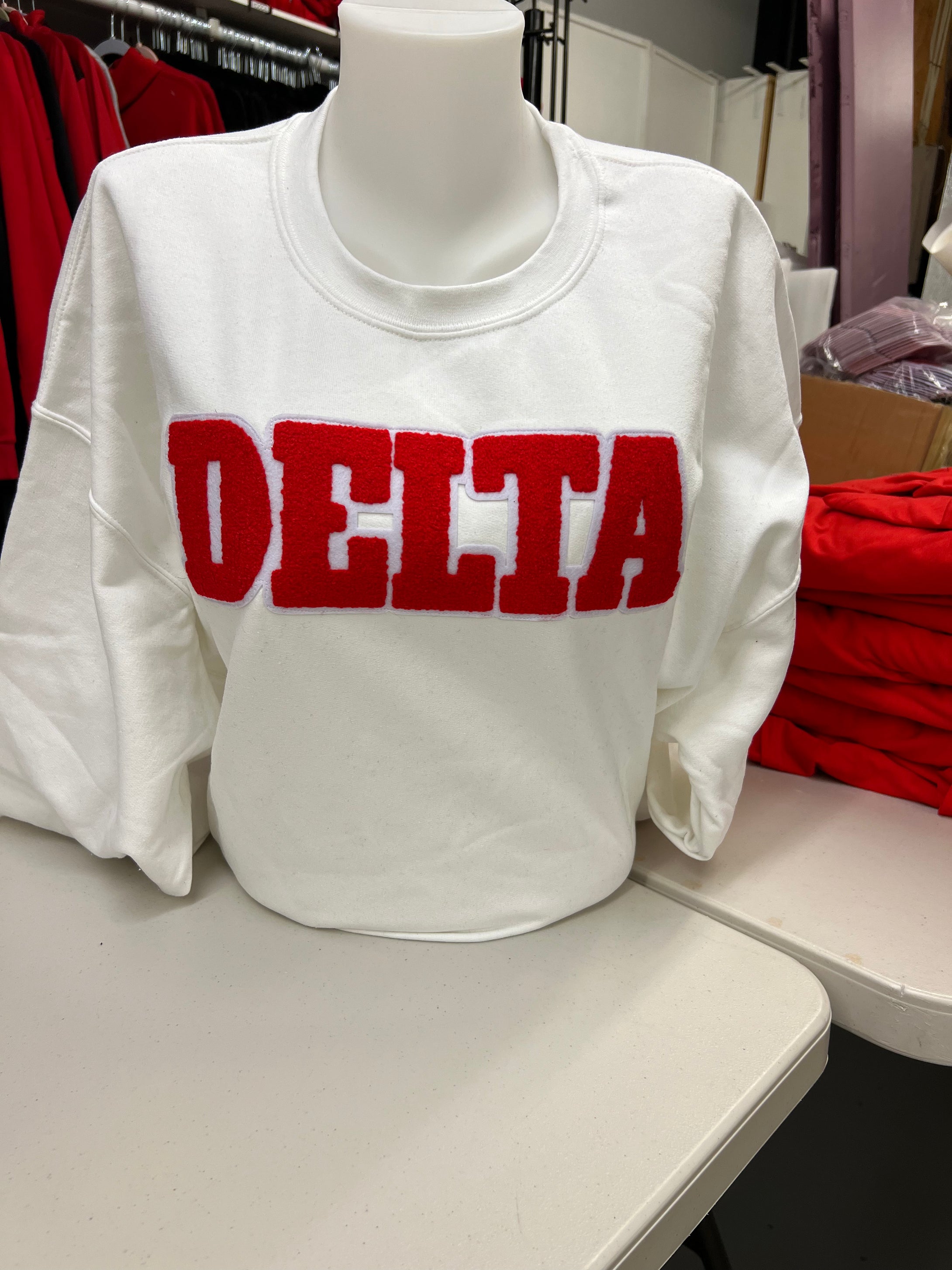 DST SWEATSHIRT with 1913 and DST patch