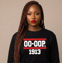 Load image into Gallery viewer, OO-OOP. Sweatshirt
