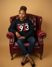 Load image into Gallery viewer, DST Yarn Embroidery sweatshirt
