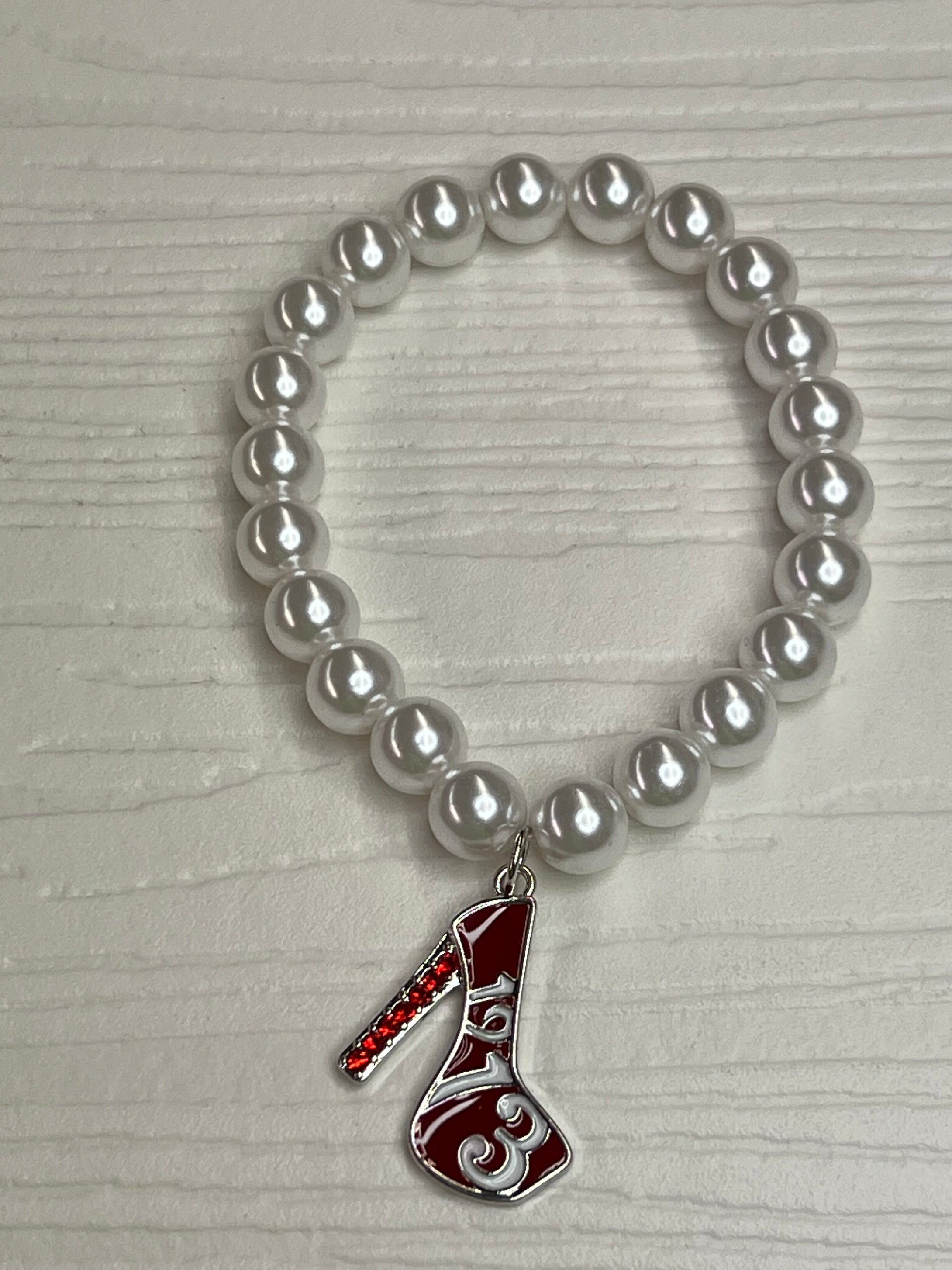 DST Pearl Bracelets