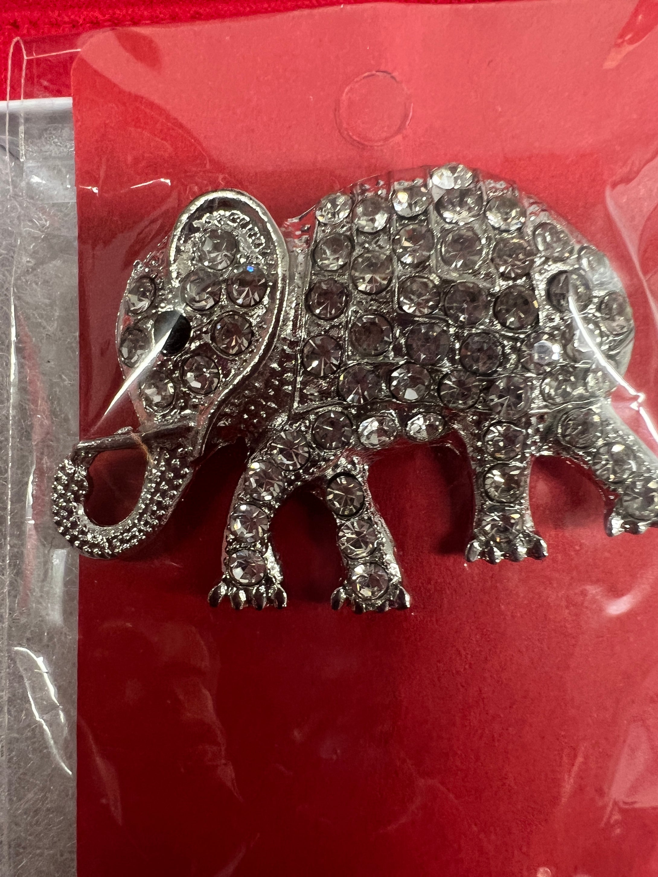 DST Rhinestone Elephant