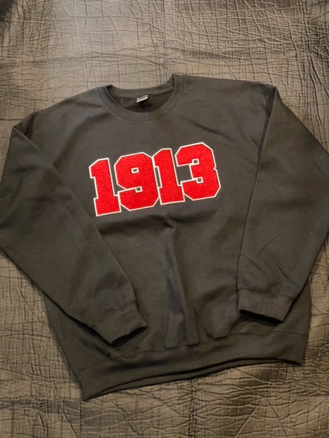 DST 1913 Black Chenille Sweatshirt